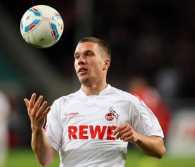 开云官方app入口-绝地反击！广东队逆转掘金，布克引领团队风暴