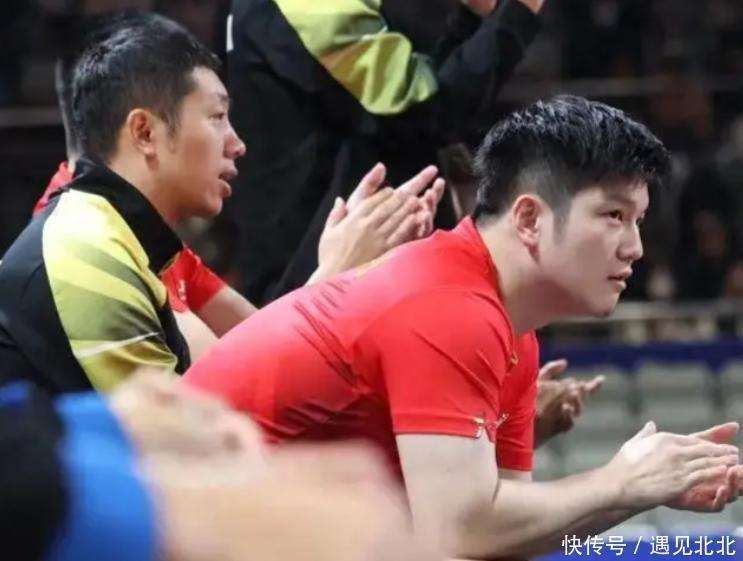 波兰乒乓球队鏖战韩国乒乓球队,许昕完成帽子戏法 波兰乒乓球队鏖战韩国乒乓球队,许昕完成帽子戏法