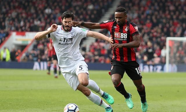 沃特福德主场不敌伯恩茅斯,保级形势严峻 沃特福德主场不敌伯恩茅斯,保级形势严峻