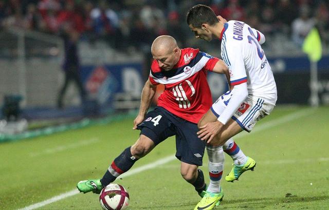 里昂俱乐部认真备战法国联赛 里昂俱乐部认真备战法国联赛