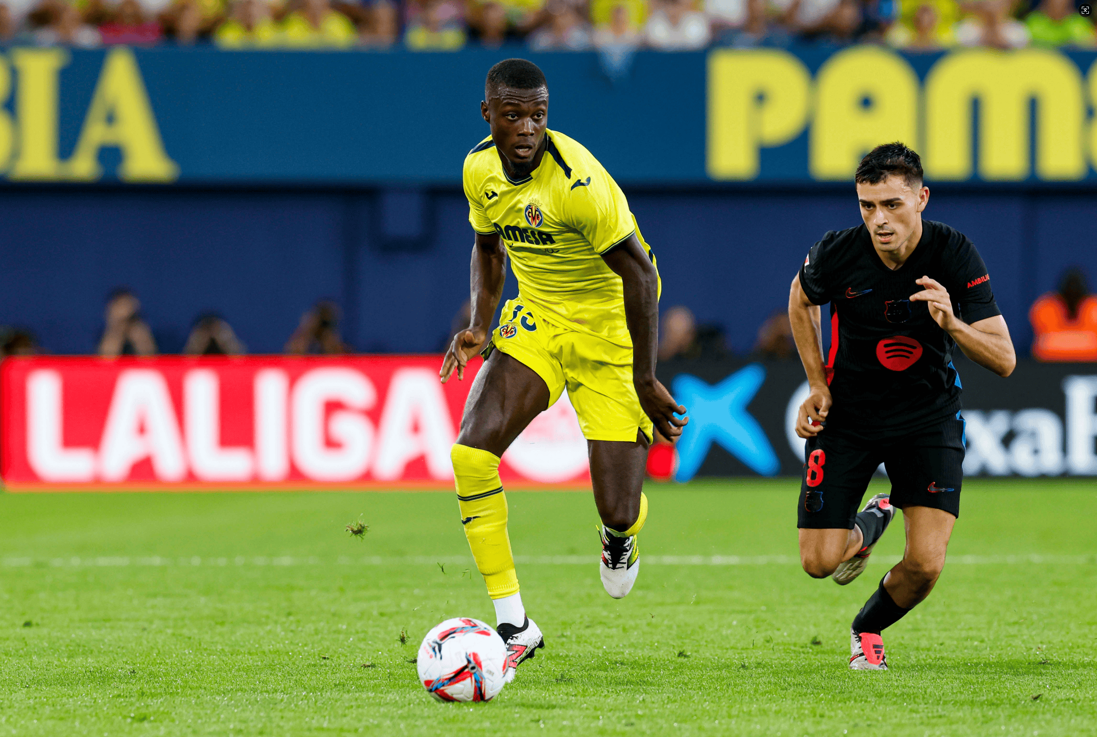 比利亚雷亚尔球员状态火爆,领先积分榜 比利亚雷亚尔球员状态火爆,领先积分榜