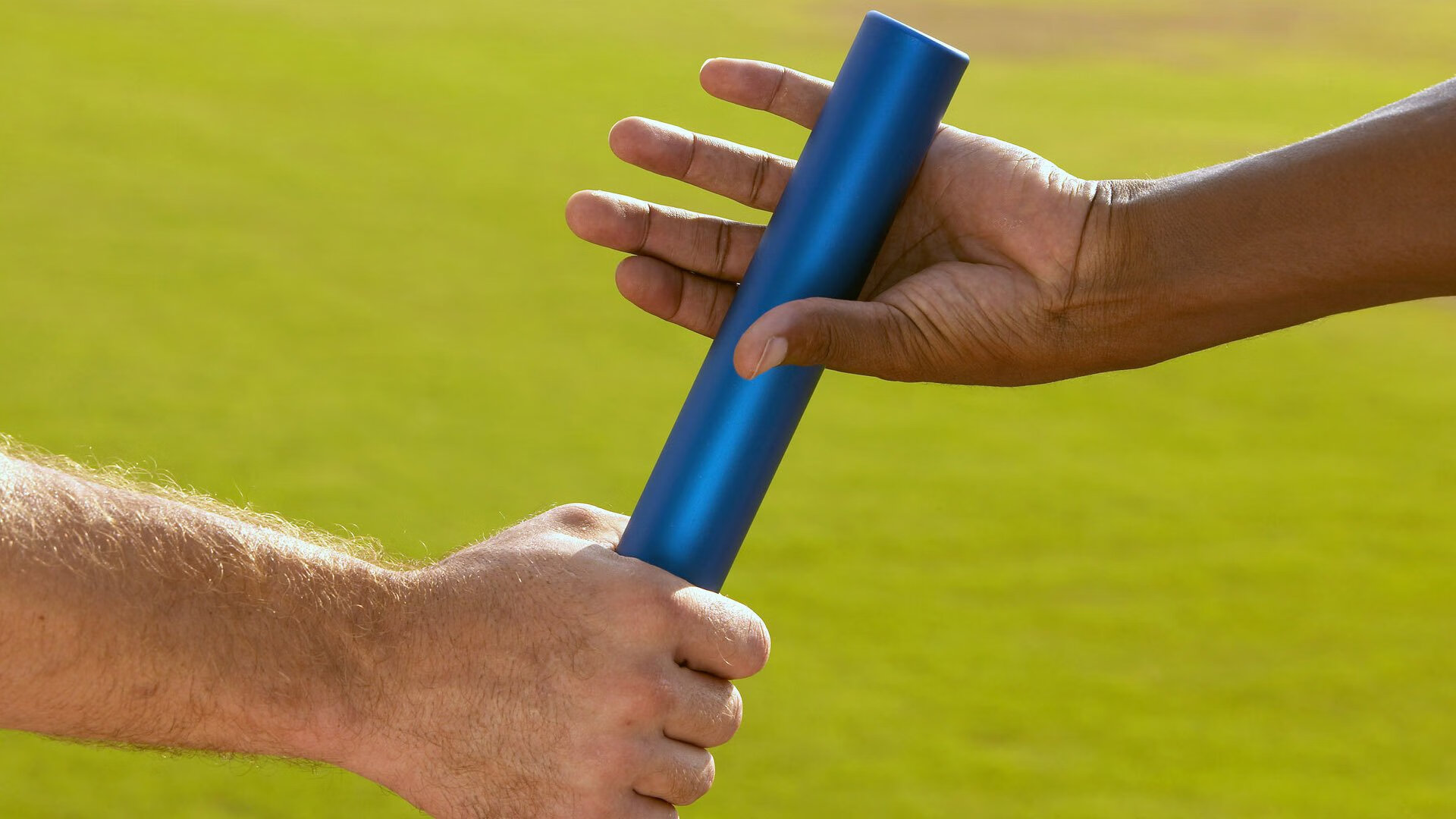 那不勒斯对阵突尼斯，当维苏威的火焰遇见撒哈拉的风，厄德高如何用节奏绘制绿茵交响诗？